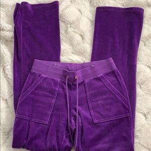 Women’s Juicy Couture velour sweatpants